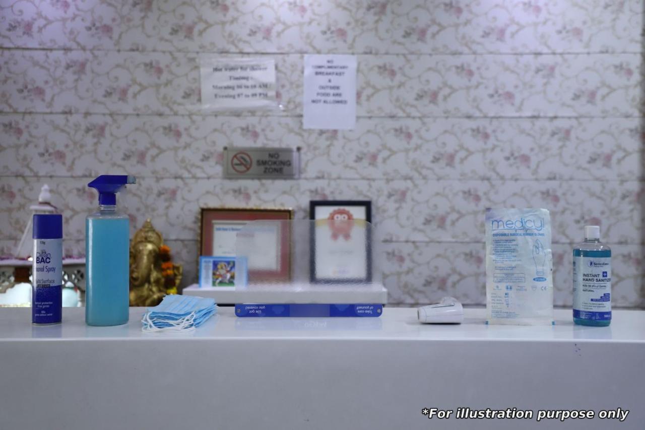 ניו דלהי Capital O Hotel Star Inn Near Chhatarpur Metro Station מראה חיצוני תמונה